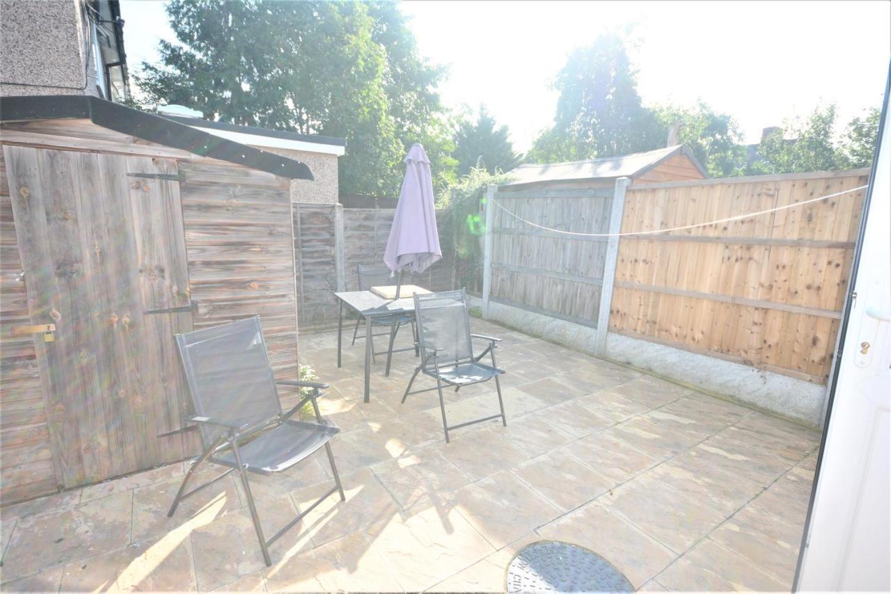 London Deluxe 6 Bedroom House Dagenham Exteriér fotografie