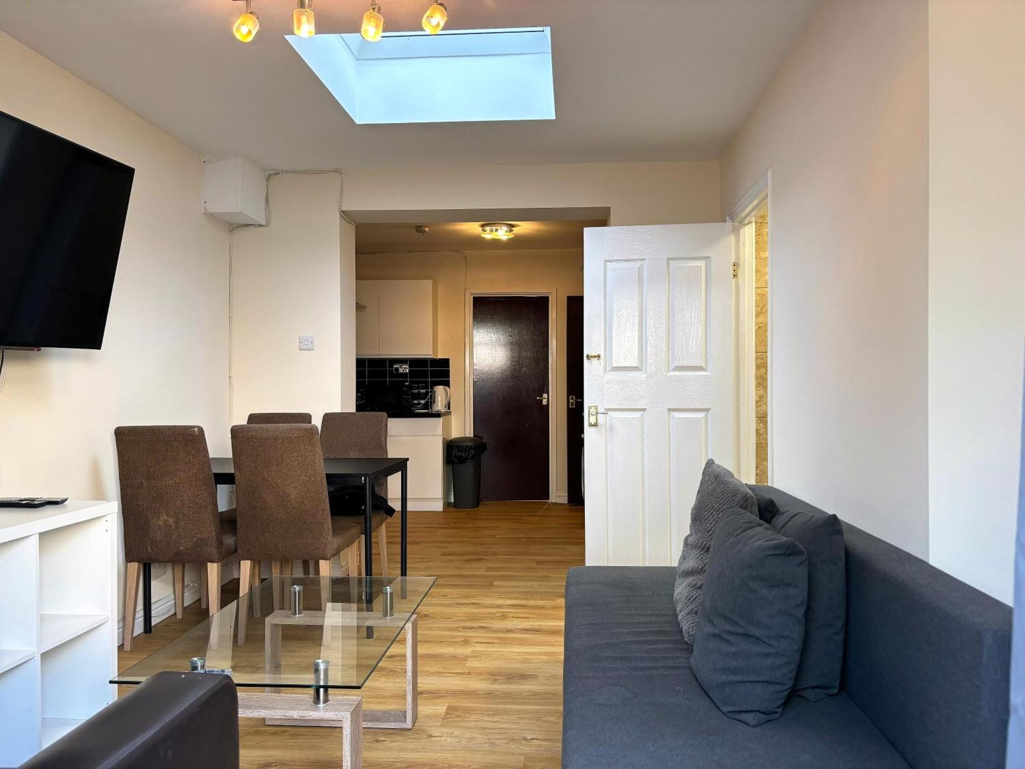 London Deluxe 6 Bedroom House Dagenham Exteriér fotografie